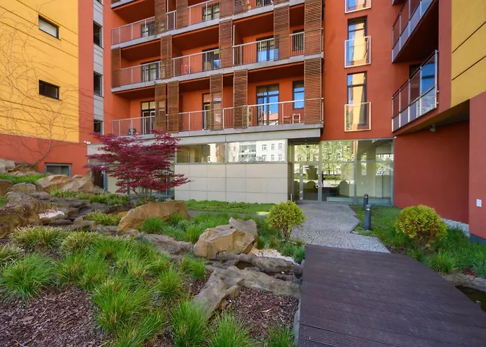 Elegancki Apartament Od Dziedzinca, Parking, Rynek 700 M