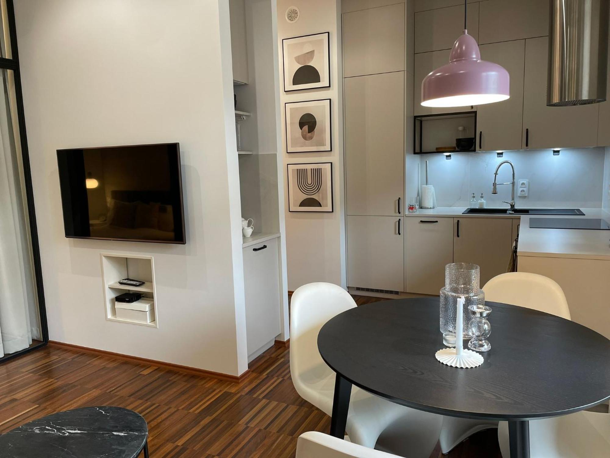 Elegancki Od Dziedzinca, Parking, Rynek 700 M Apartment